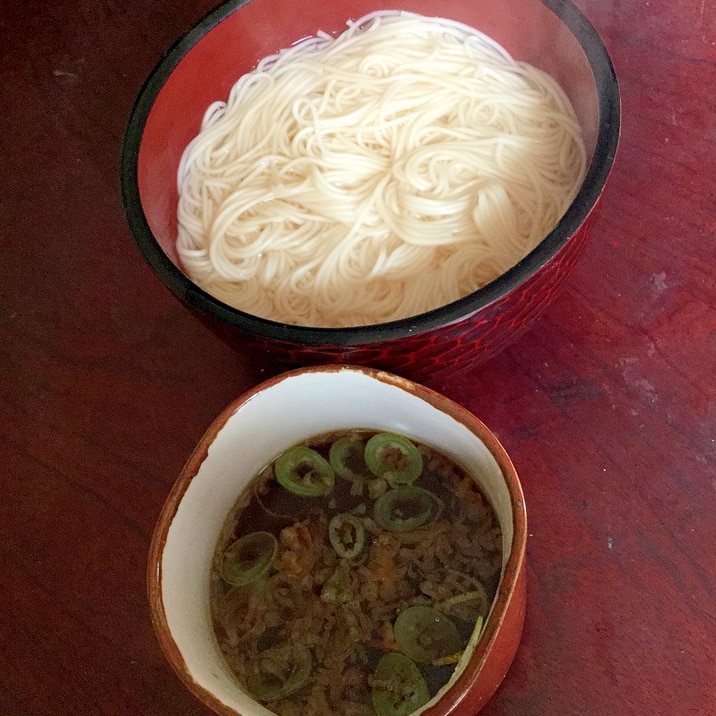 熱盛そうめん＠天かすとネギと生姜のつけ汁で。